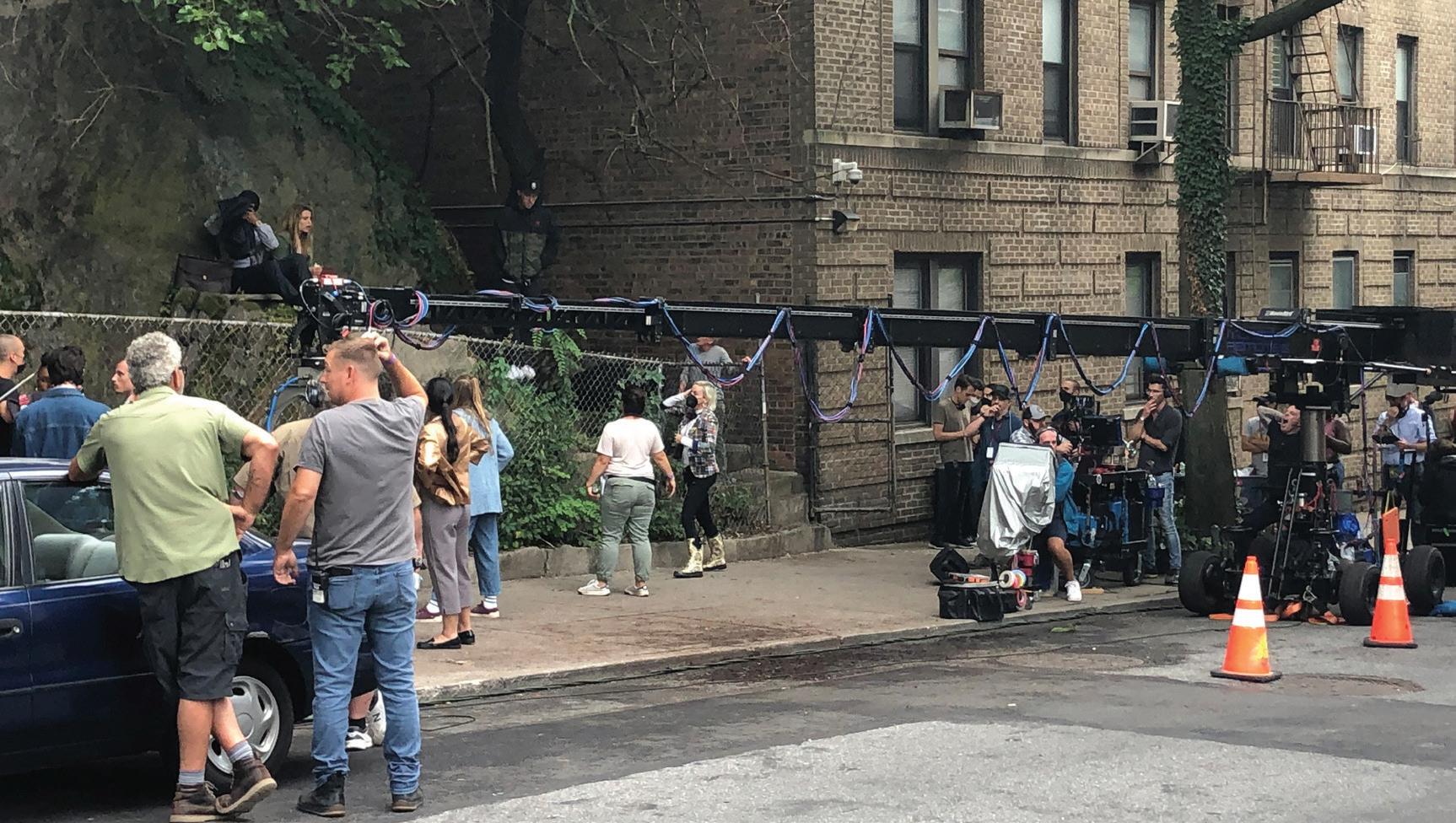 Wrap-and-Strip Set Graphics: How Atlanta Productions Transform Real Locations Overnight